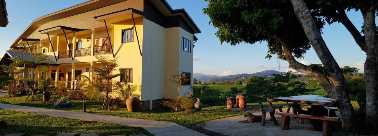 Baan Sakuna Hotel Chiang Khong Exterior photo