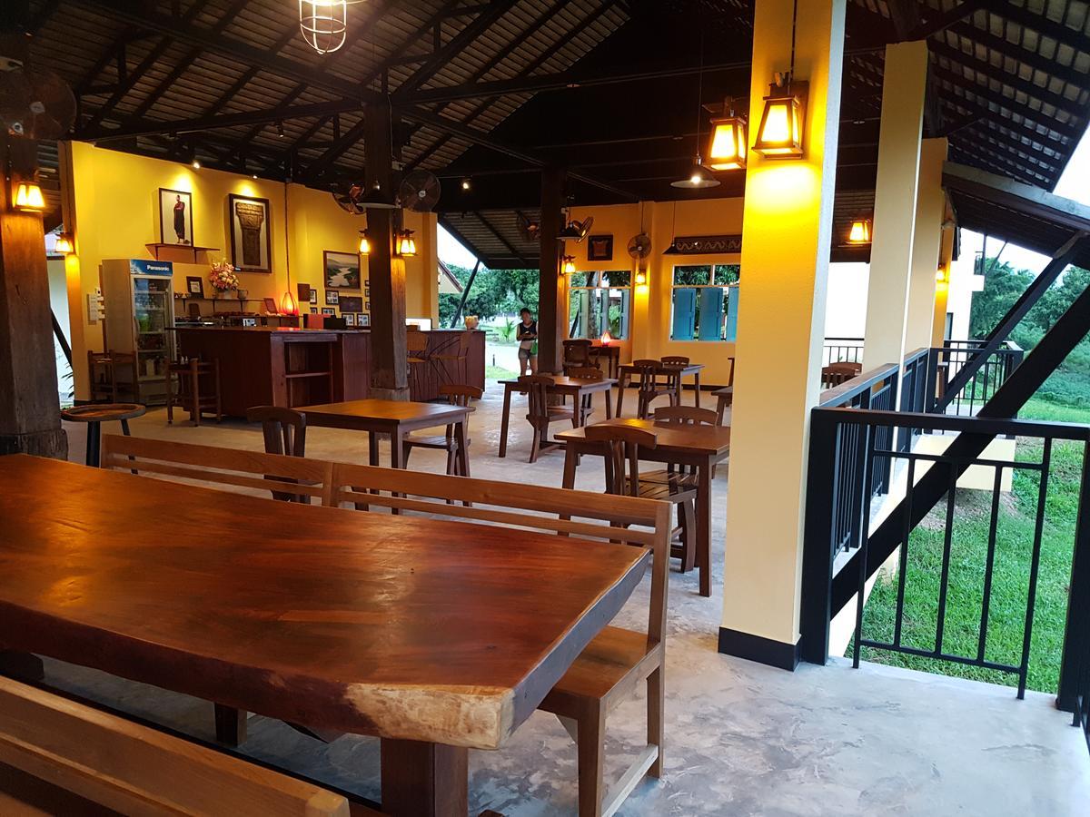 Baan Sakuna Hotel Chiang Khong Exterior photo